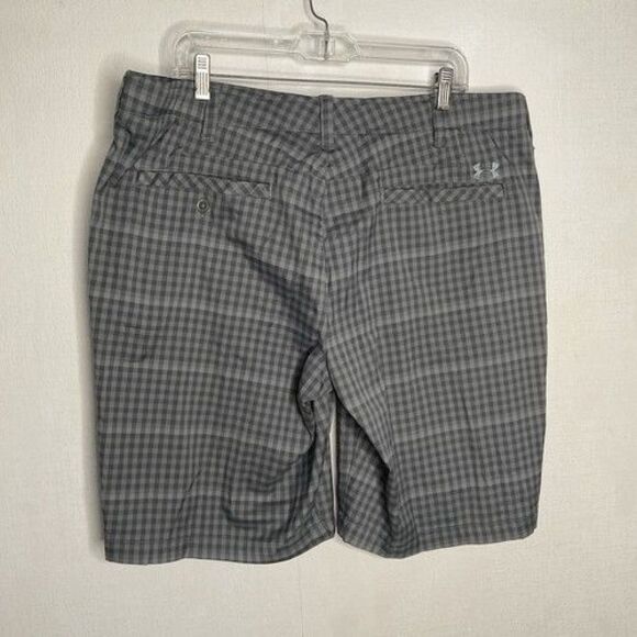 Under Armour Gray Plaid Stretch Pockets Flat Front Shorts Men Size 40 X 11 - Picture 6 of 9